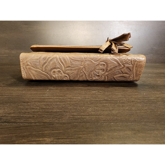 Hazelnut Brown Sunflower Embossed Tooled Artisan LEATHER Crossbody Handbag Purse - Picture 9 of 14